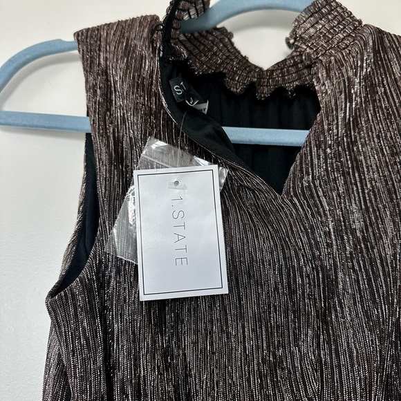 New 1 State Dress - Picture 8 of 8